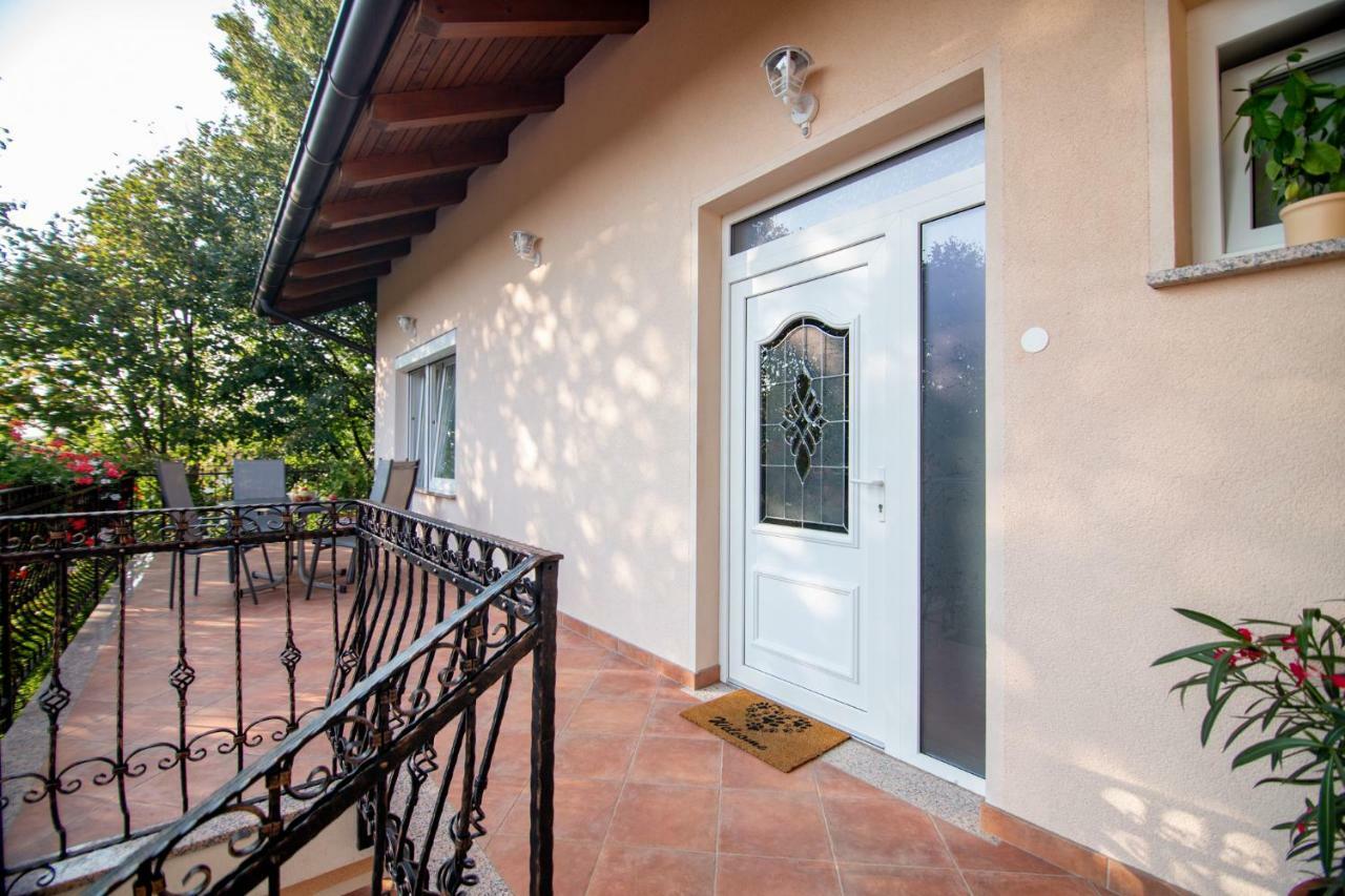 Rooms Sajina Podgrad (Notranjska) Exterior foto