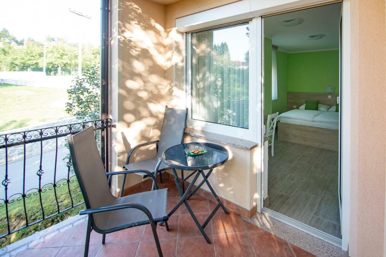 Rooms Sajina Podgrad (Notranjska) Exterior foto